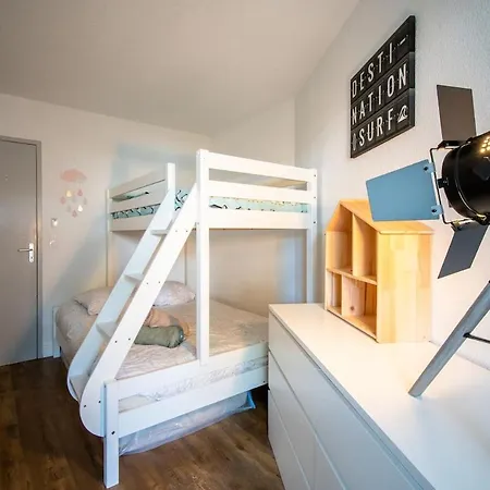 Golf & Ponant Grand 70m2 Wifi, Clim Box Velos, Terrasse, Calme