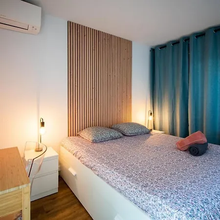 Golf & Ponant Grand 70m2 Wifi, Clim Box Velos, Terrasse, Calme La Grande-Motte